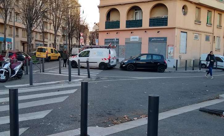 et encore le même