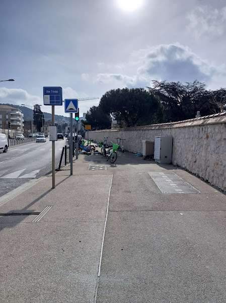 Station EPM sauvage 