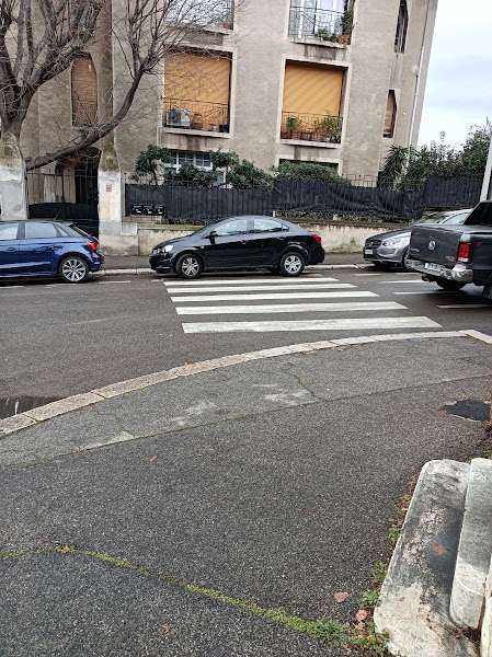 Stationnement anarchique