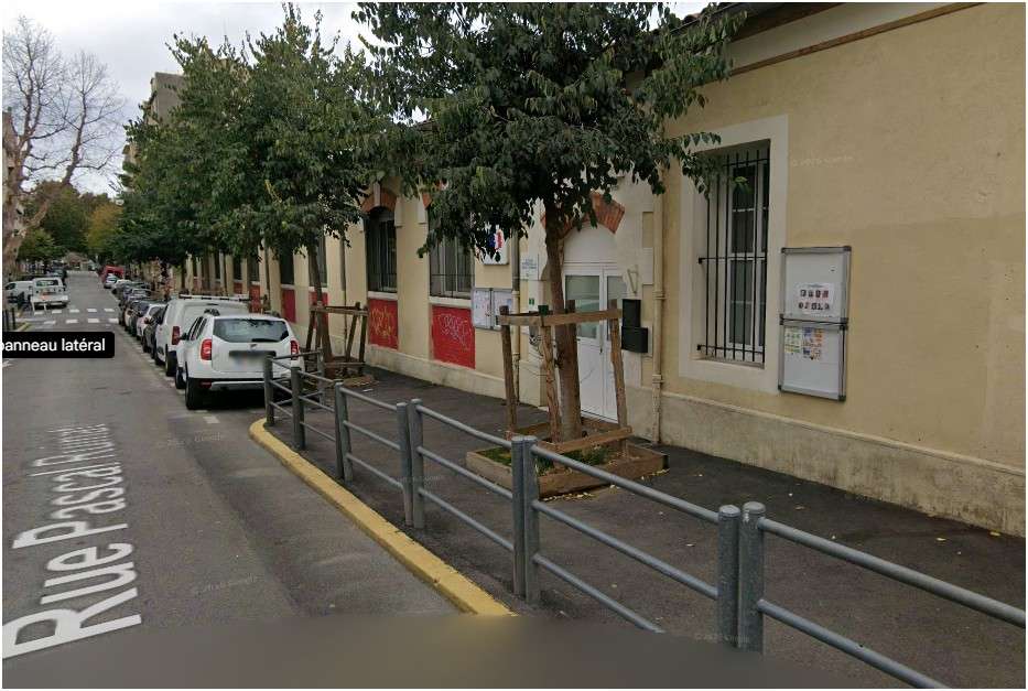  Accès à l'école impossible pour PMR , 13005