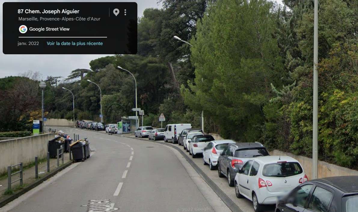 on ne peut pas circuler en tant que piétons, surtout avec poussette